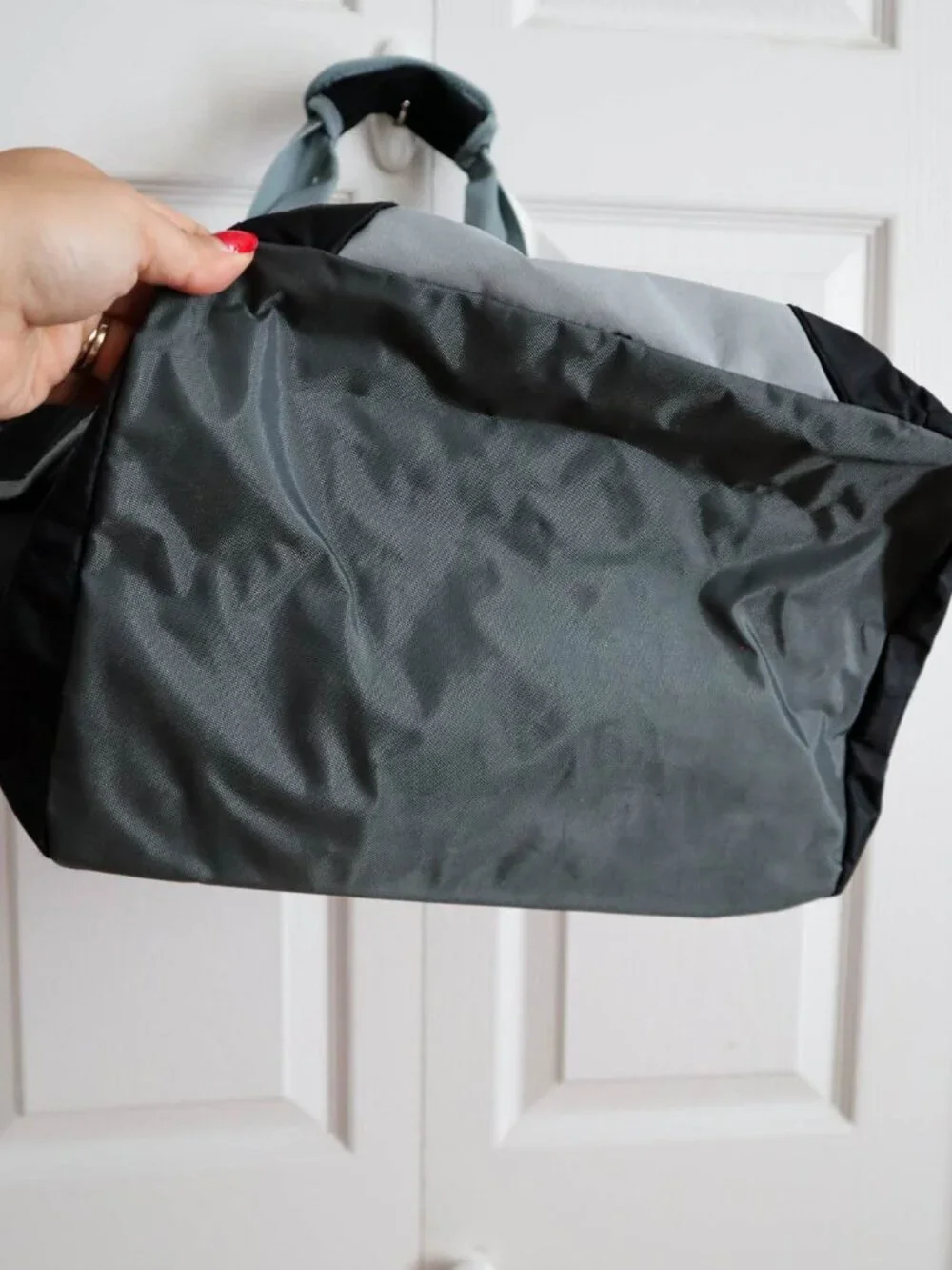 Large Zippered Nylon Tote Bag Travel Carry On Planet Fitness Branded 19